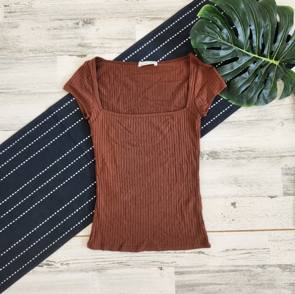 Reformation Tops - Reformation Bardot Top Cap Short Sleeve Chestnut Brown Size XS